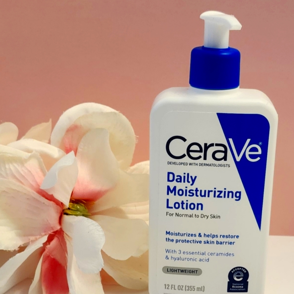 CERAVE DAILY MOISTURIZING LOTION NWT 12 FL OZ